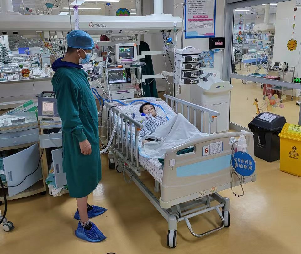 五台县跨省救护车出租公司